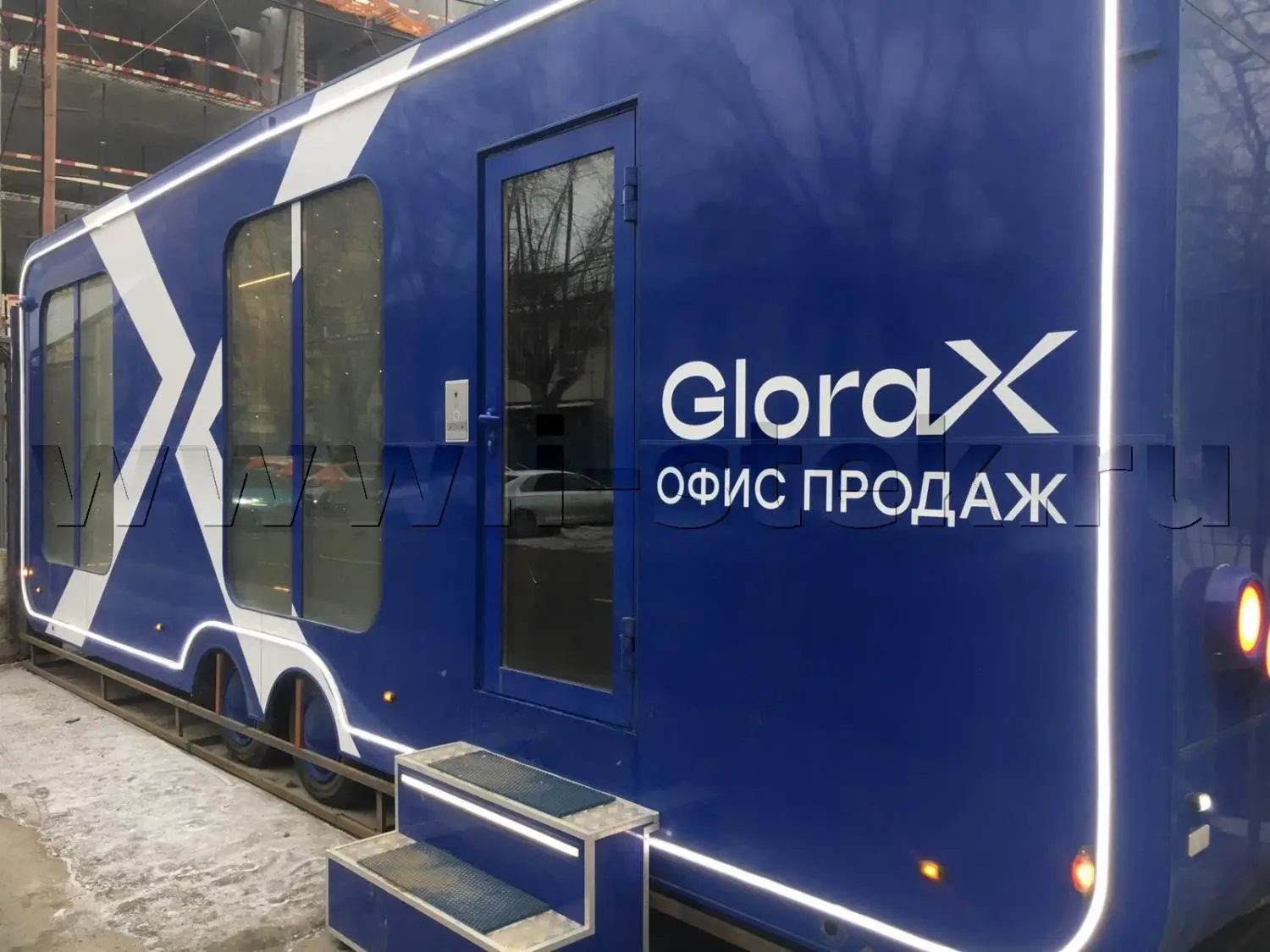 Дом на колесах, тонирование стекол